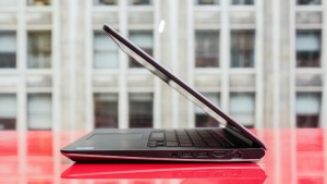 Według wielu ocen model Dell Inspiron 13 7348 uznany został za wszechstronny, solidny laptop konwertowalny